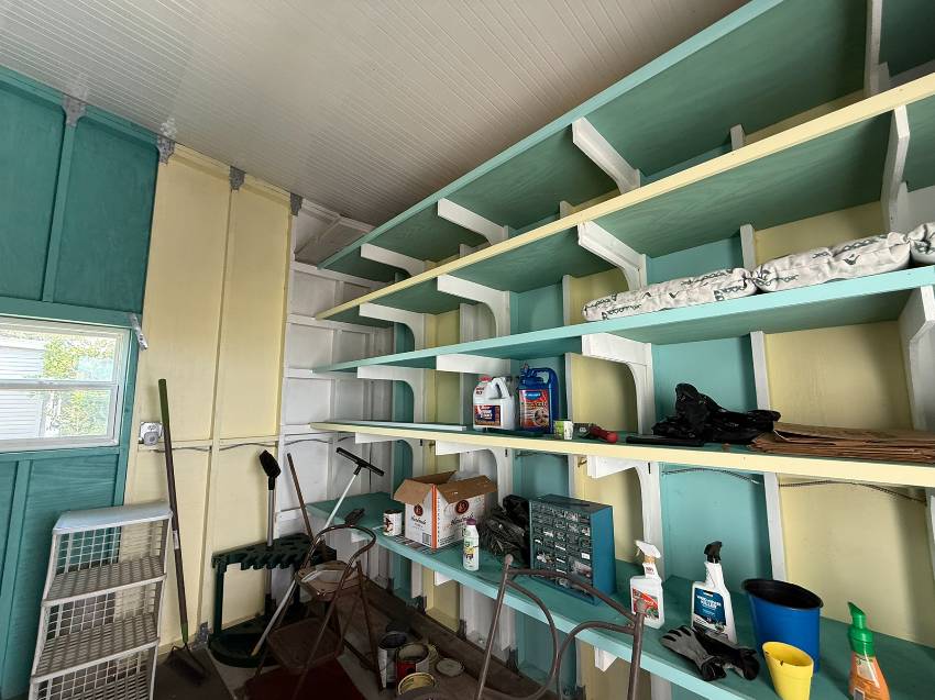 16 Peach Ave a Bradenton, FL Mobile or Manufactured Home for Sale